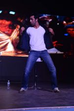 Ranbir Kapoor at Besharam song look in Filmcity, Mumbai on 5th Sept 2013 (108).JPG