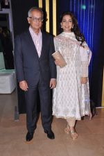 Juhi Chawla at Rakesh Roshan_s birthday bash in Mumbai on 6th Sept 2013 (140).JPG