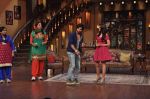 Shahid Kapoor, Ileana D_Cruz on the sets of Comedy Nights with Kapil in Filmcity, Mumbai on 6th Sept 2013 (117).JPG