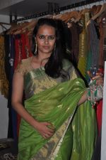 at Atosa-Nikhil Thampi-Virtuous fashion preview in Mumbai on 6th Sept 2013 (16).JPG
