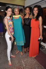 Sucheta Sharma, Carol Gracias, Deepti Gujral, Diandra Sores at Suvi - Arya & Spyra_s Collection Launch in khar, Mumbai on 7th Sept 2013 (24).JPG