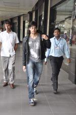 Siddharth Malhotra return from Durban in Mumbai Airport on 8th Sept 2013 (48).JPG