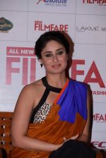 Kareena Kapoor launches the Filmfare September 2013 cover Page in Escobar, Mumbai on 9th Sept 2013 (175).JPG