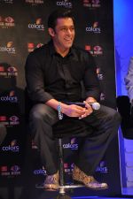Salman Khan at Bigg Boss 7 Press Launch in Mumbai on 11th Sept 2013 (40).JPG