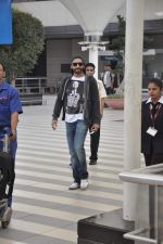 Ranveer Singh snapped at the airport in Mumbai on 14th Sept 2013 (2).JPG