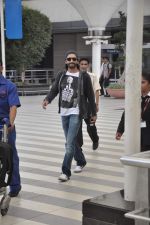 Ranveer Singh snapped at the airport in Mumbai on 14th Sept 2013 (3).JPG
