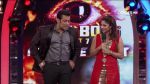 Salman Khan welcomes Tanisha Mukherjee in Bigg Boss Season 7 - 1st Episode Stills (10).jpg