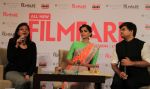 Sonam Kapoor Launch Filmfare makeover issue in Mumbai on 16th Sept 2013  (20).JPG