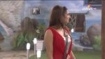Tanisha Mukherjee enters Bigg Boss House in Season 7 - 1st Episode Stills (9).jpg