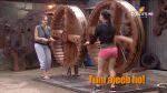 Hazel Keech and Elli Avram in Bigg Boss Season 7 - Day 6 (24).jpg