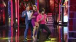 Salman Khan, Ileana D_Cruz, Shahid Kapoor dance on Bigg Boss Season 7 - Day 6 (1).jpg