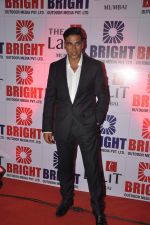 Akshay Kumar at Yogesh Lakhani_s birthday bash in Lalit Hotel, Mumbai on 25th Sept 2013 (319).JPG