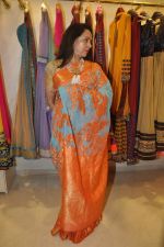 Hema Malini at Neeta Lulla_s store in Santacruz, Mumbai on 26th Sept 2013 (15).JPG