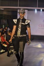 Model on the ramp for Chimera fashion show for students in Mumbai on 30th Sept 2013 (18).JPG