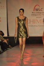Model on the ramp for Chimera fashion show for students in Mumbai on 30th Sept 2013 (20).JPG