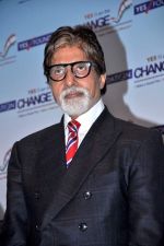 Amitabh Bachchan at Yes Bank Awards event in Mumbai on 1st Oct 2013 (61).jpg