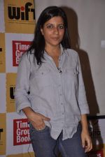 Zoya Akhtar at Anupama Chopra_s book 100 films before you die discussion in Le Sutra, Mumbai on 4th Oct 2013 (24).JPG