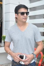 Jimmy Shergill at a real estate project launch in Khapoli, Mumbai on 6th Oct 2013 (33).JPG