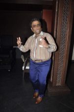 Kunal Ganjawala at Music Launch of Huff Its Too Much in Bandra, Mumbai on 9th Oct 2013 (54).JPG
