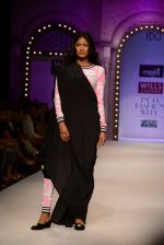 Model walk the ramp for Masaba Gupta_s show at the Day 1 on WIFW 2014 on 9th Oct 2013 (202).JPG
