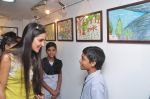 Tara Sharma at Painting exhibition by children of Salaam Bombay in Mumbai on 9th Oct 2013 (1).JPG