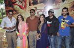 Tia Bajpai, Jay Bhanushali, Akhil Kapur, Sashaa Agha, Sunil Shetty, Murli Sharma at the Mahurat of the film Desi Kattey in Madh Island on 9th Oct 2013 (32).JPG