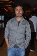 nawazuddin siddiqui at the premiere of bengali Film in Cinemax, Mumbai on 9th Oct 2013 (183).JPG