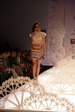 Model walk the ramp for Geisha show at the Day 1 on WIFW 2014 on 9th Oct 2013 (55)_52578aa566062.JPG