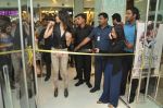 Shraddha Kapoor at Forever 21 store launch in Mumbai on 12th Oct 2013 (42)_525a33754a19b.JPG