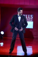 Anil Kapoor walks for Ashish Soni - grand finale at Wills day 5 on WIFW 2014 on 13th Oct 2013 (7)_525cb98442edd.JPG