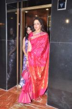 Hema Malini at the launch of art and couture exhibition in Taj President, Mumbai on 14th Oct 2013 (24)_525cf770be542.JPG