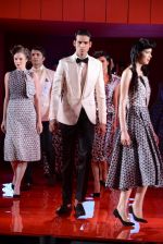 Model walks for Ashish Soni - grand finale at Wills day 5 on WIFW 2014 on 13th Oct 2013 (268)_525cc3fe53b90.JPG