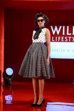 Model walks for Ashish Soni - grand finale at Wills day 5 on WIFW 2014 on 13th Oct 2013 (49)_525cbfb8bb18e.JPG