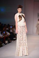 Model walks for SOLTEE BY SULASKSHANA at Wills day 5 on WIFW 2014 on 13th Oct 2013 (16)_525cb8bfaa1e8.JPG