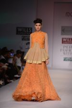 Model walks for SOLTEE BY SULASKSHANA at Wills day 5 on WIFW 2014 on 13th Oct 2013 (37)_525cb902ceae2.JPG