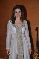 Raageshwari Loomba at the launch of art and couture exhibition in Taj President, Mumbai on 14th Oct 2013 (27)_525cf909f3b08.JPG