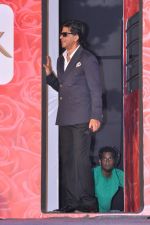 Shahrukh Khan at Lux event in Mumbai on 19th Oct 2013 (30)_5263da7048c76.JPG