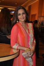 Sonali bendre at Yash Chopra Memorial Awards in Mumbai on 19th Oct 2013.(35)_5263f183c7582.JPG