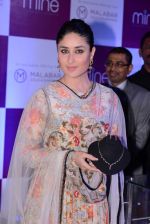 Kareena Kapoor launches Malabar Jewellery Line in Mumbai on 20th Oct 2013 (86)_5265189a9d446.JPG