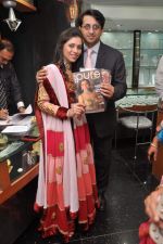 Popley celebrates Karva Chauth in Bandra, Mumbai on 21st Oct 2013 (88)_52661f544b429.JPG