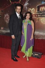 Rohit Roy, Mansi Roy at ITA Awards in Mumbai on 23rd Oct 2013 (238)_52691ec6d256f.JPG