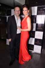 Roshan and Shaheen Abbas at the Launch of Shaheen Abbas collection for Gehna Jewellers in Mumbai on 23rd Oct 2013_526917ffee7f5.JPG
