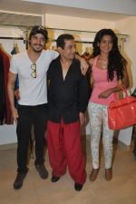 at Shahid Aamir_s collection launch in Juhu, Mumbai on 29th Oct 2013 (100)_5270b653e374f.JPG