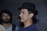 Aamir Khan at Dhoom 3 trailor launch in Mumbai on 30th Oct 2013 (62)_5272505e030e7.JPG