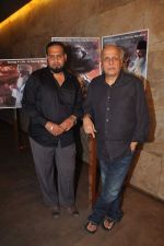 Hasnain S Hyderabadwala, Mahesh Bhatt at  Ya Rab screening in Light Box, Mumbai on 2nd Nov 2013 (6)_5277886920a92.JPG