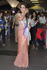Srishti Rana, Miss Asia Pacific World 2013 winner returns from Korea on 4th Nov 2013 (41)_527901d506111.JPG