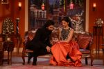 Deepika Padukone, Ranveer Singh on the sets of Comedy Nights with Kapil in Filmcity, Mumbai on 5th Nov 2013 (226)_527a3efc71a41.JPG