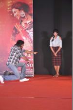 Deepika Padukone, Ranveer Singh at the Promotion of film Ram-Leela in Mumbai on 10th Nov 2013 (171)_528098cc29ea8.JPG