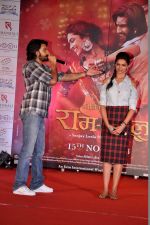 Deepika Padukone, Ranveer Singh at the Promotion of film Ram-Leela in Mumbai on 10th Nov 2013 (198)_52809af5007b4.JPG