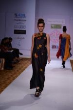 Model walks for Dinesh Malkani at ABIL Pune Fashion Week on 10th Nov 2013 (264)_528078e7c0c6b.JPG